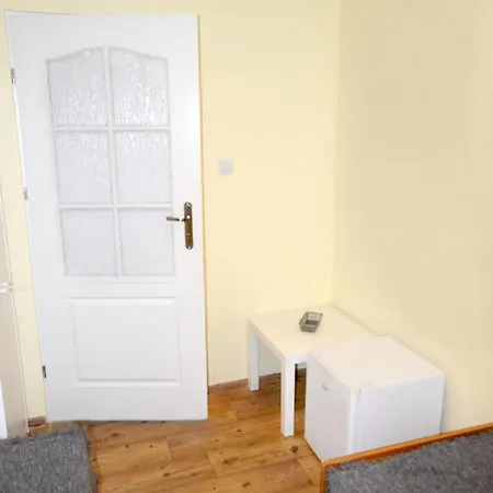 Hostel Na Kosynierskiej *